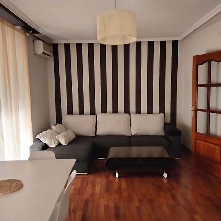 Appartement Delsan à Linares  Extérieur photo
